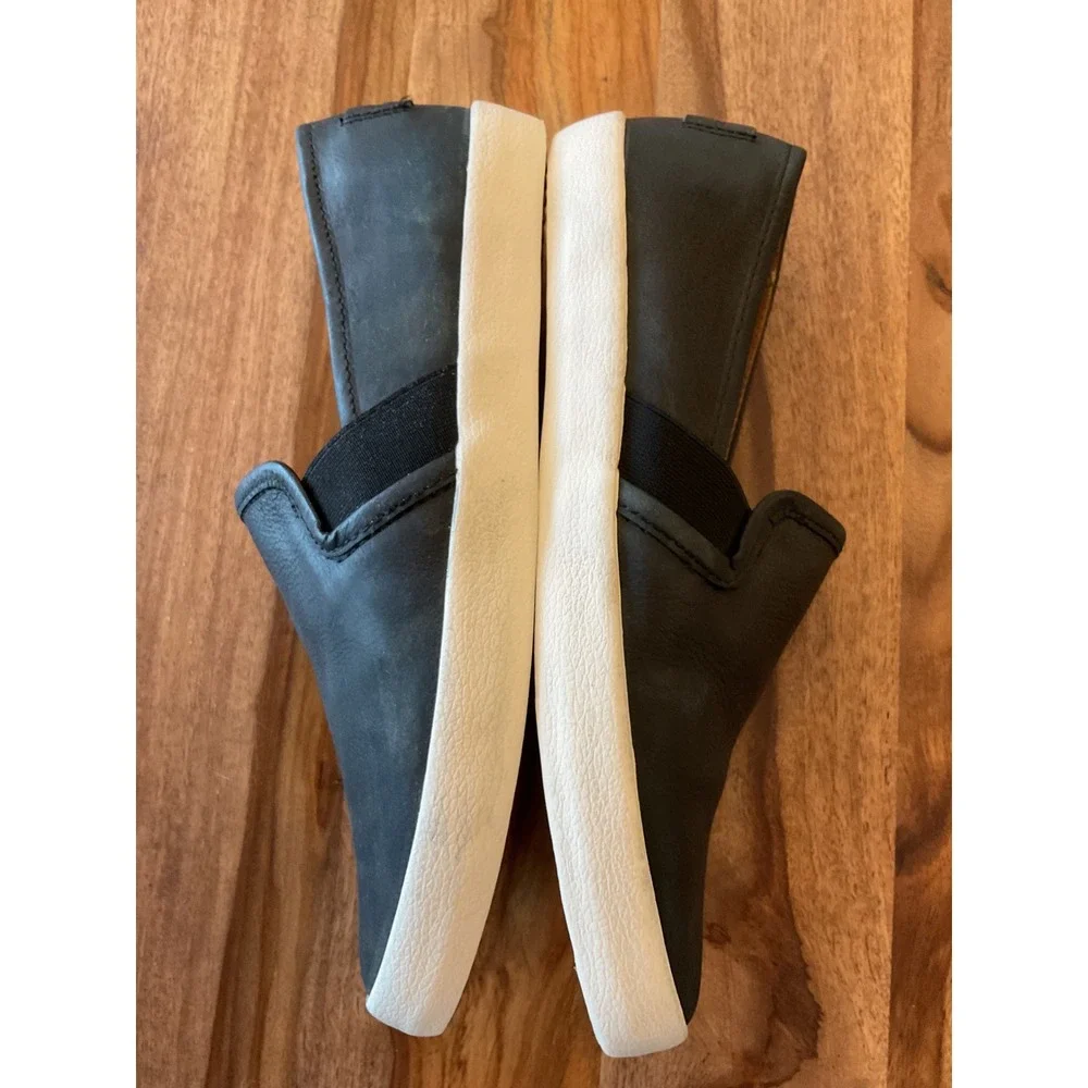 Frye Melanie Black Leather Slip On Sneakers Womens 8M Low Top 3479264-BLK